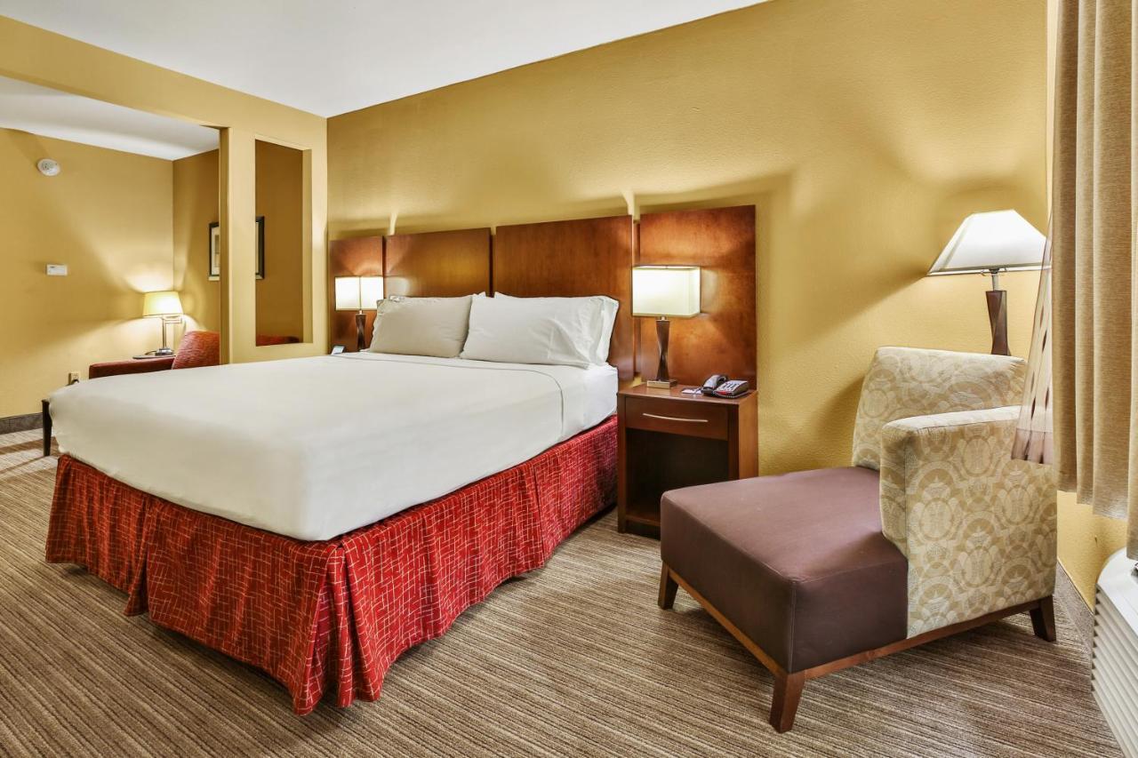 Holiday Inn Express & Suites Houston South - Near Pearland By Ihg Exterior foto
