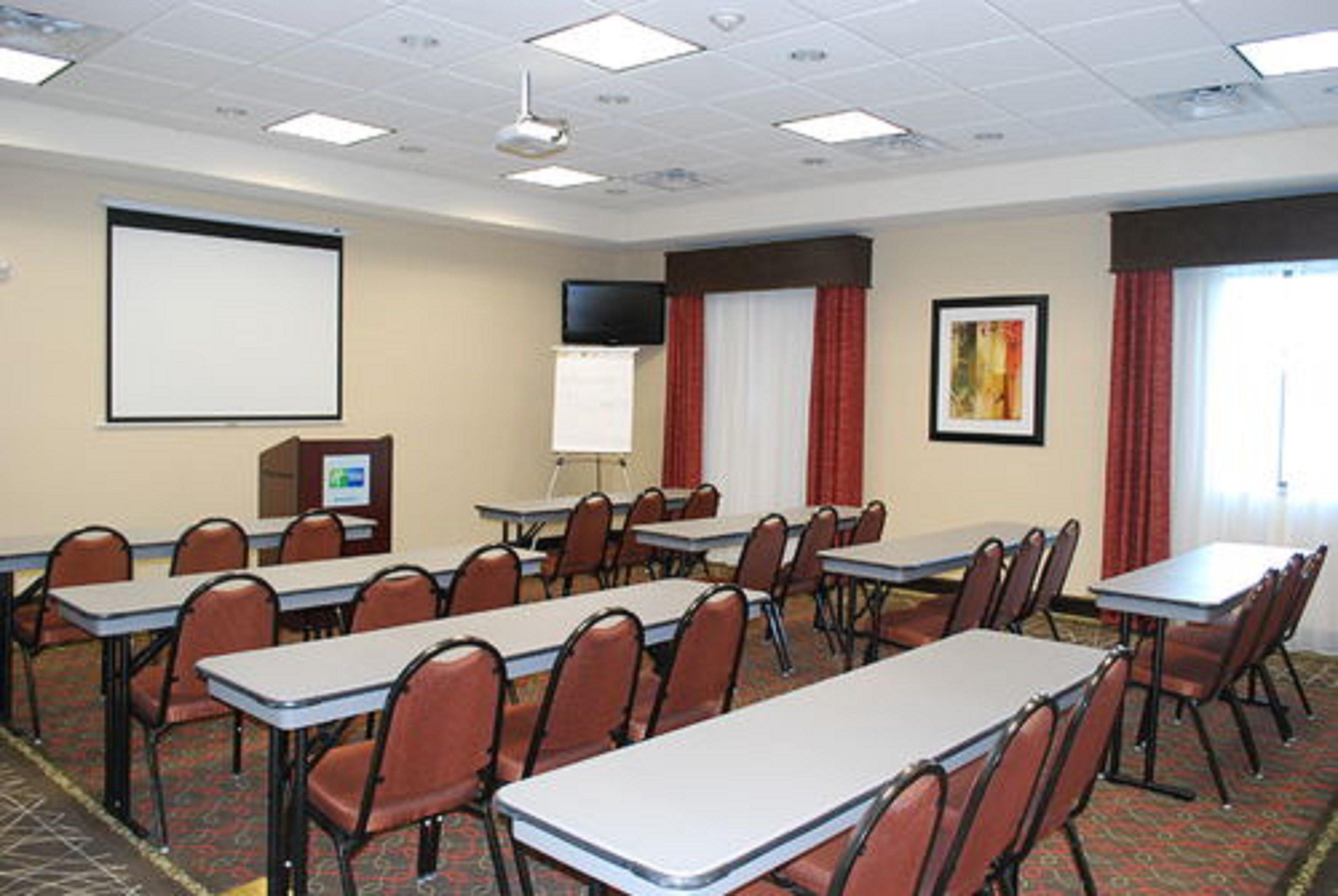 Holiday Inn Express & Suites Houston South - Near Pearland By Ihg Exterior foto