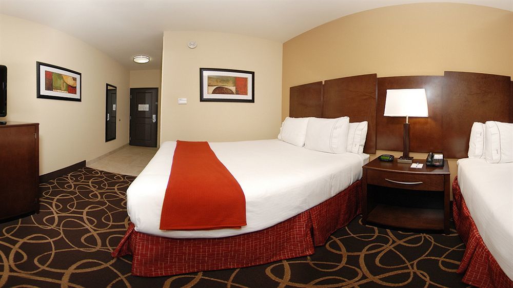 Holiday Inn Express & Suites Houston South - Near Pearland By Ihg Exterior foto